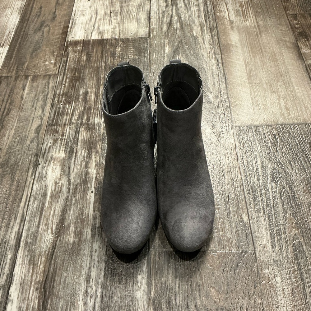 Croft and Barrow Women's Gray Wedge Ankle Boots Size 7 - Picture 6 of 12